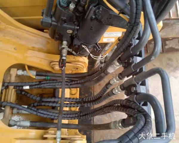 卡特彼勒 320D-E 挖掘机