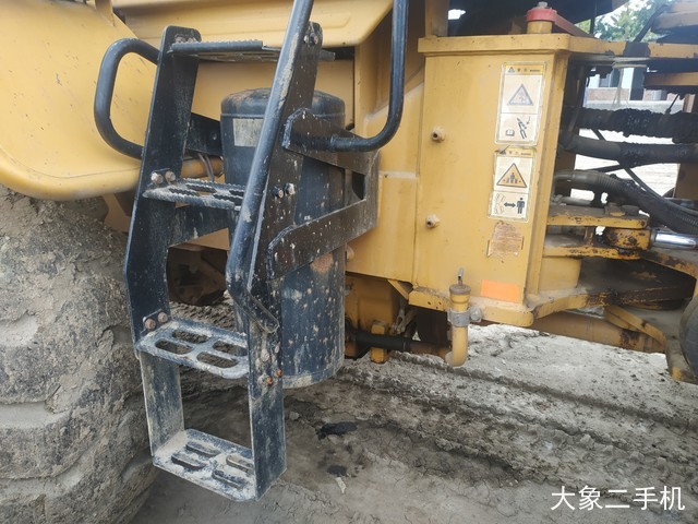 成工 CG955 装载机