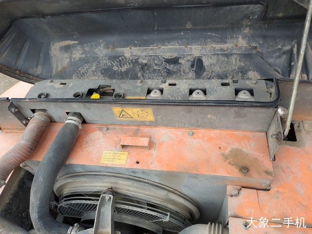 日立 ZX240-3 挖掘机