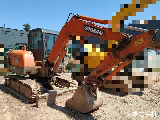 斗山 DH60-7 挖掘机