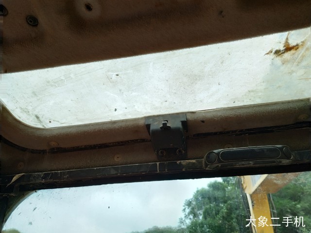 小松 PC240LC-8 挖掘机