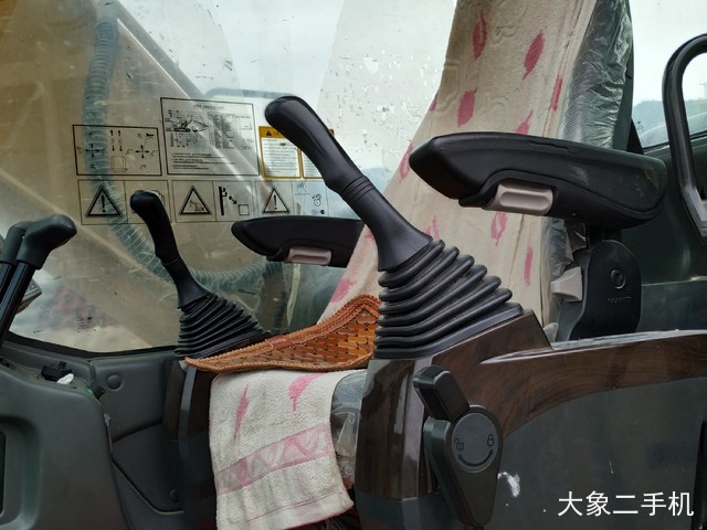 三一重工 SY245H 挖掘机