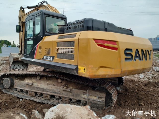 三一重工 SY245H 挖掘机