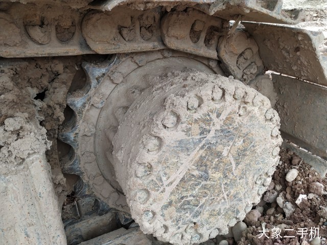 小松 PC240LC-8 挖掘机