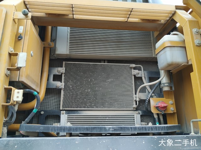 三一重工 SY245H 挖掘机