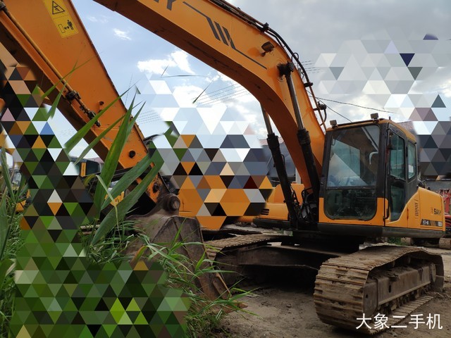 三一重工 SY235C 挖掘机