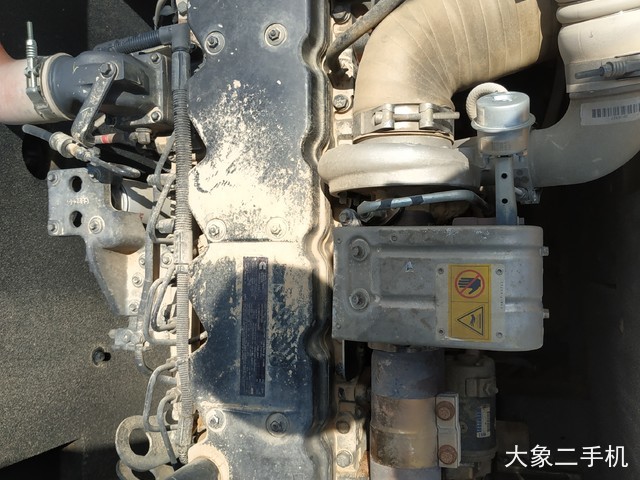 现代 R275LVS 挖掘机