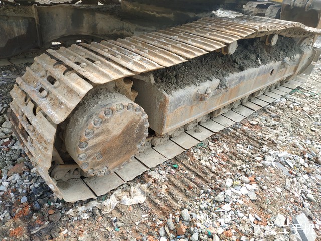 小松 PC270-7 挖掘机