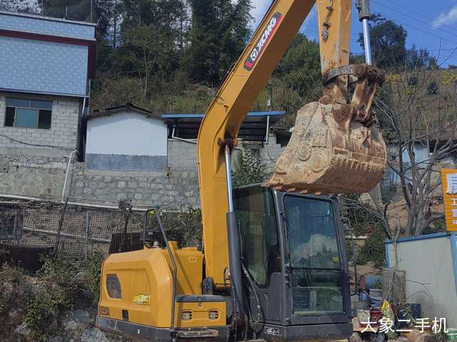 徐工 XE75G 挖掘机