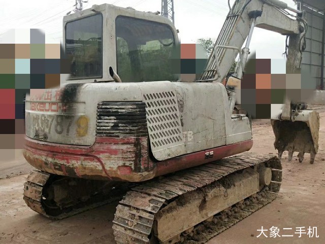 竹内 75 挖掘机