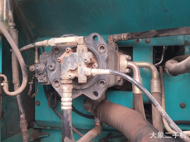 神钢 SK260LC-8 挖掘机