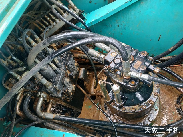 神钢 SK260LC-8 挖掘机