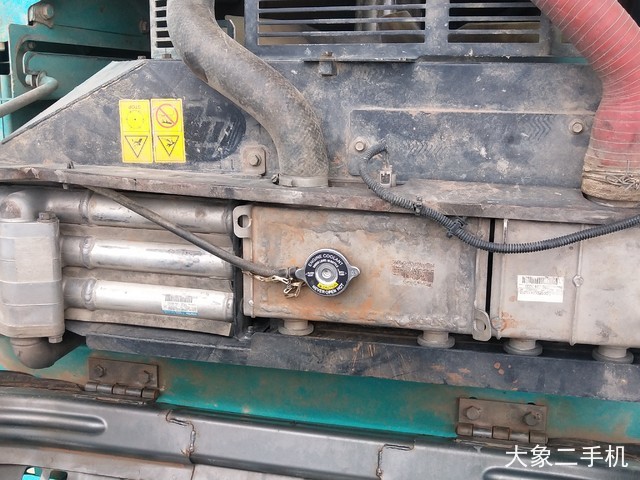 神钢 SK260LC-8 挖掘机