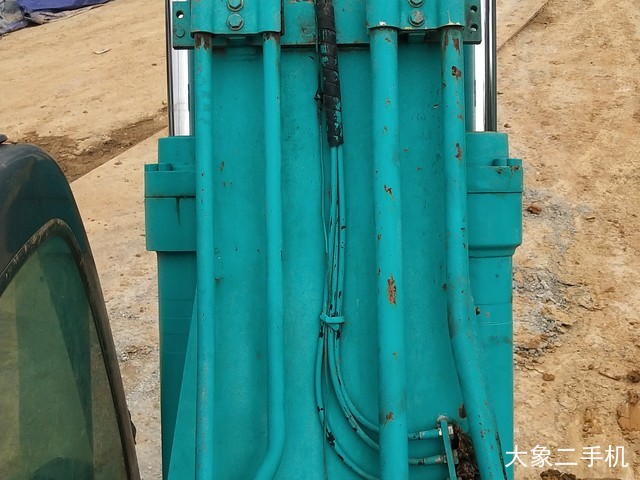 神钢 SK260LC-8 挖掘机