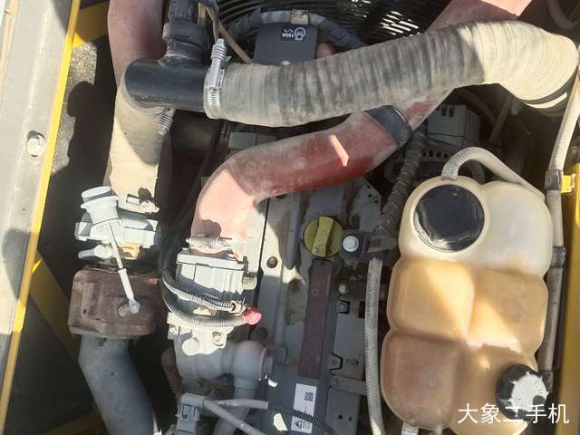 山东临工 E6135F 挖掘机