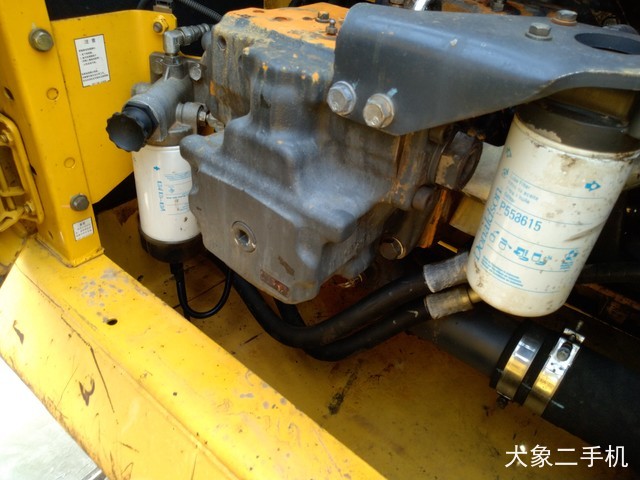 小松 PC240LC-8 挖掘机