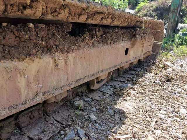 神钢 SK130-8 挖掘机