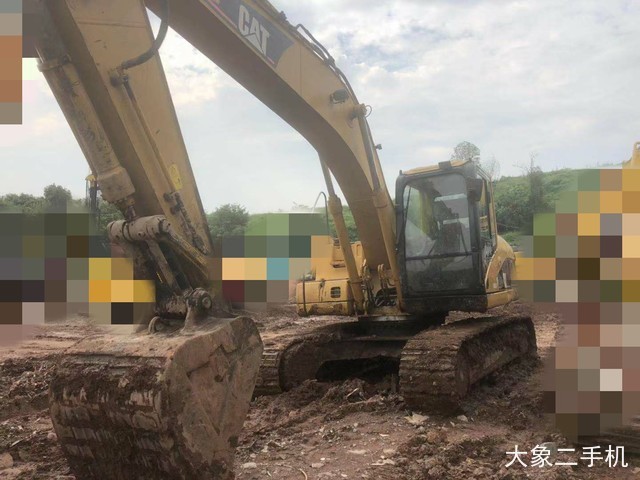 卡特彼勒 320C 挖掘机