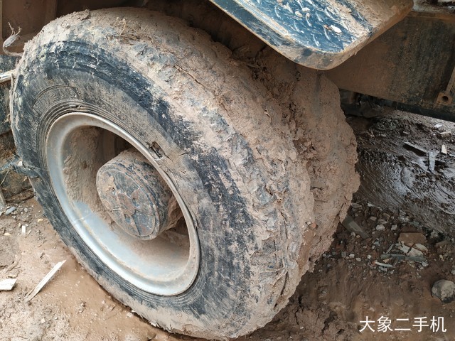 现代 150WVS 挖掘机