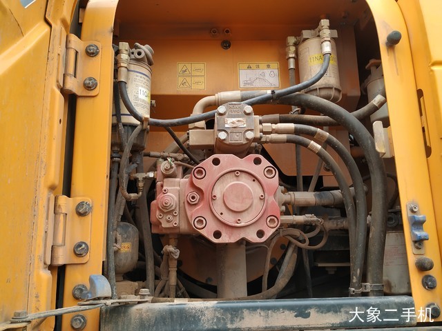 现代 150WVS 挖掘机