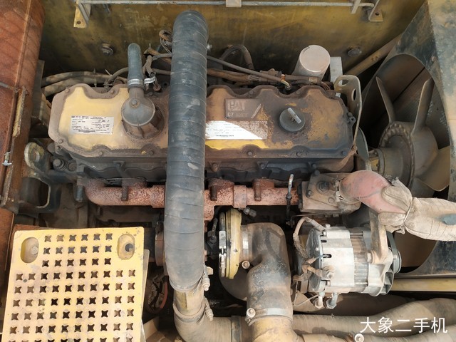 卡特彼勒 325C 挖掘机