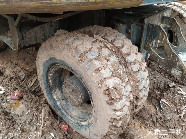 现代 R150W-9 挖掘机