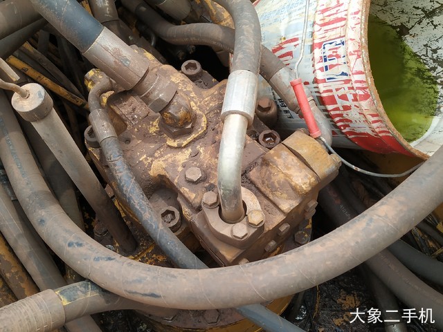 卡特彼勒 325C 挖掘机