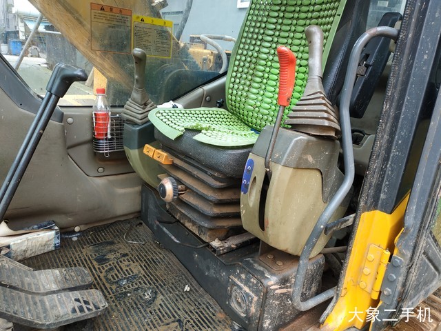 山重建机 JCM921C 挖掘机