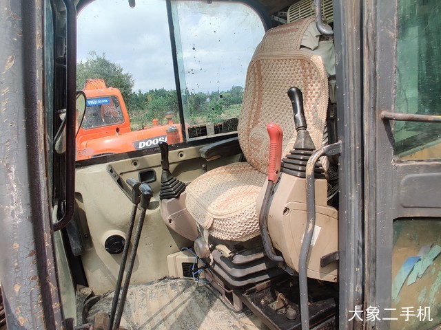 斗山 DH60-7 挖掘机