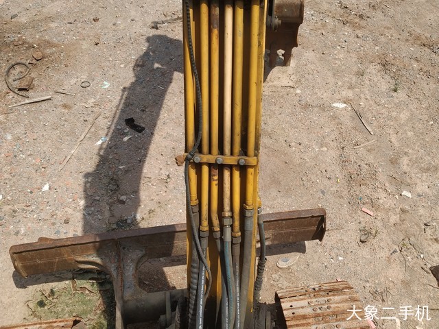 山重建机 JCM906D 挖掘机