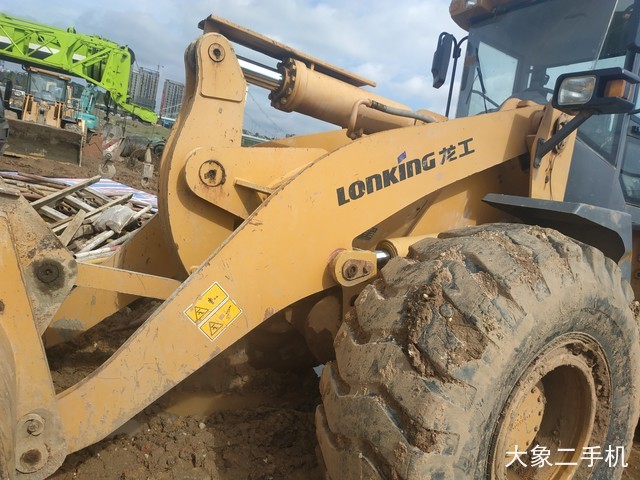 龙工 LG855B 装载机