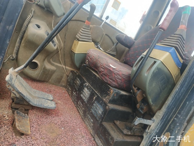 雷沃重工 FR60-7 挖掘机