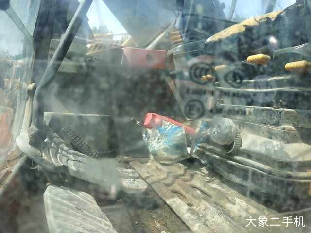 沃尔沃 EC240B 挖掘机