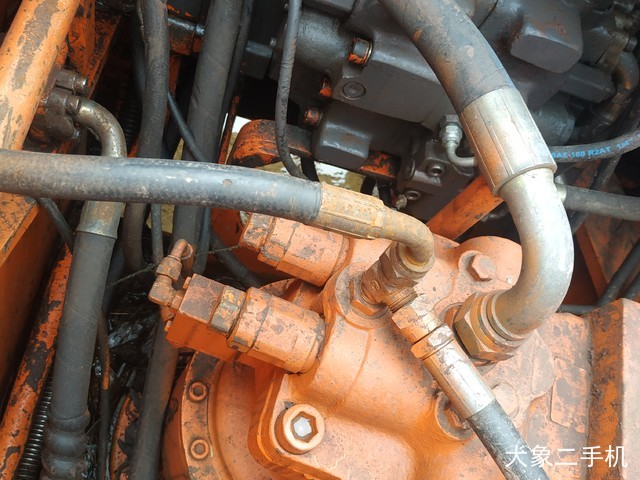 斗山 DH220LC-7 挖掘机