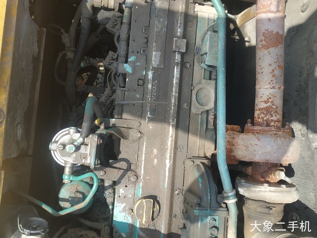 沃尔沃 EC240B 挖掘机