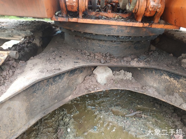 斗山 DH220LC-7 挖掘机