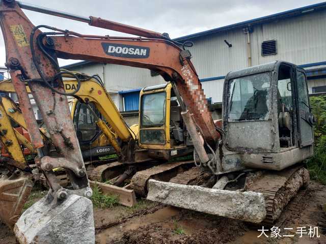 斗山 DH60-7 挖掘机