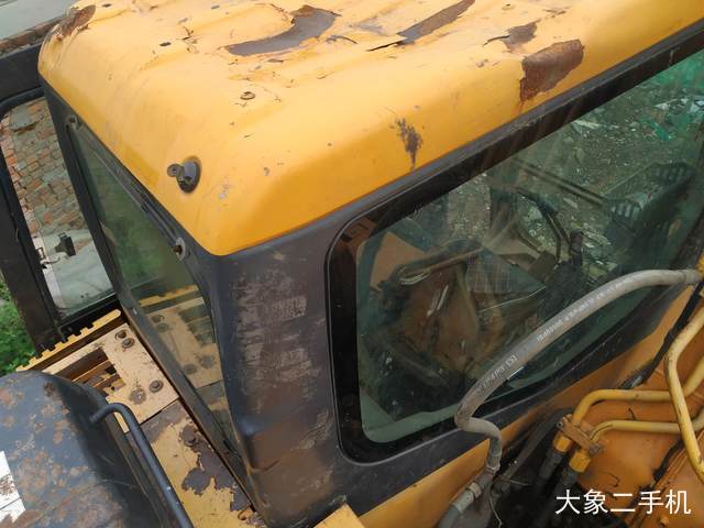 三一重工 SY135C 挖掘机