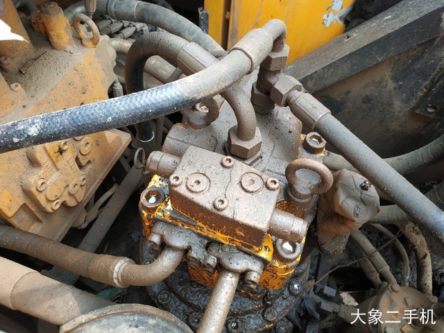 三一重工 SY235C 挖掘机