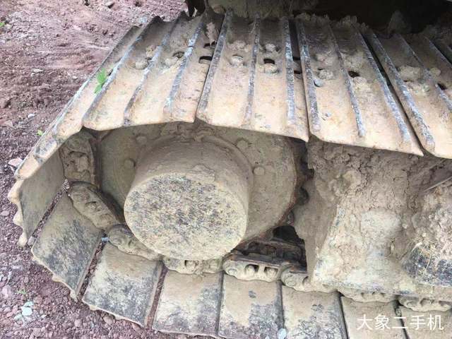 现代 R80-7 挖掘机