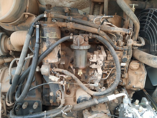 山东临工 LG660 挖掘机