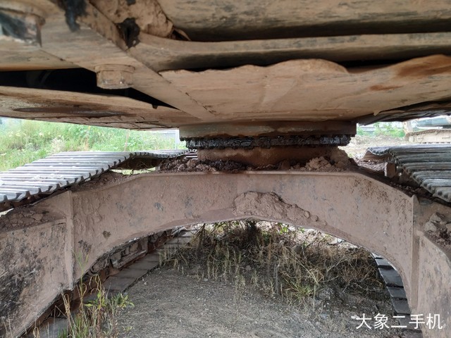 山重建机 JCM922D 挖掘机