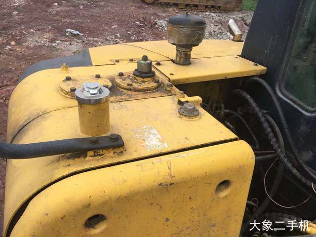 现代 R80-7 挖掘机