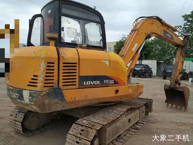 雷沃重工 FR60 挖掘机