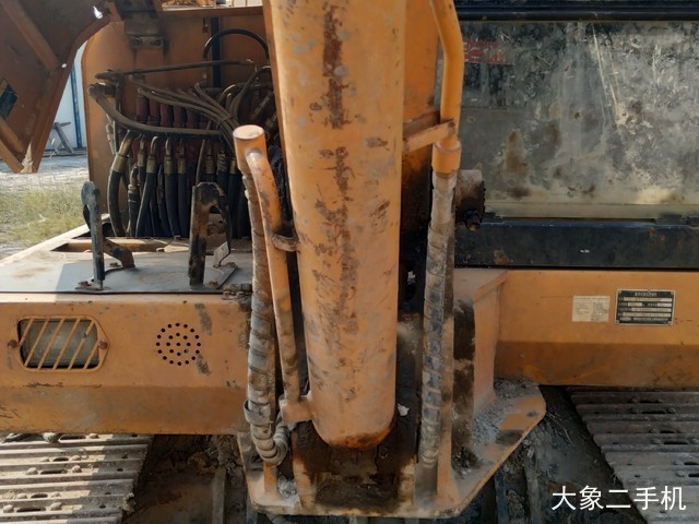 雷沃重工 FR60 挖掘机