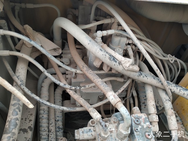 山重建机 JCM922D 挖掘机