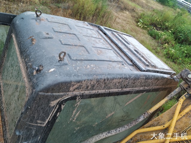 山重建机 JCM922D 挖掘机