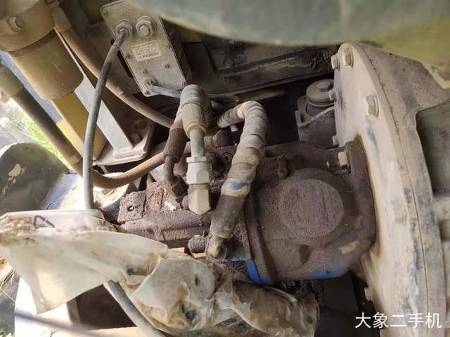 现代 R60-9 挖掘机