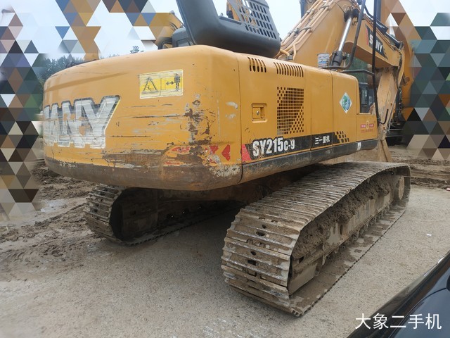 三一重工 SY215C-9 挖掘机