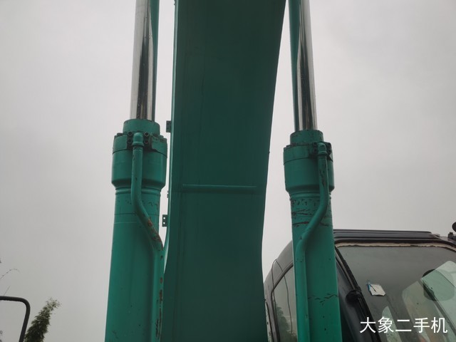 神钢 SK350LC-8 挖掘机